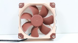 Noctua NH-D9L (11)