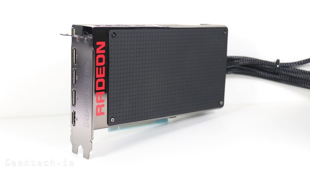 AMD Fury X (2)