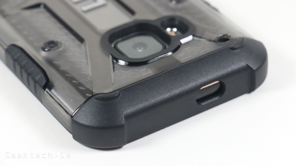 HTC One M9 UAG Cover (14)