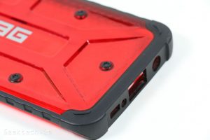 UAG S7 Edge Magma (6)