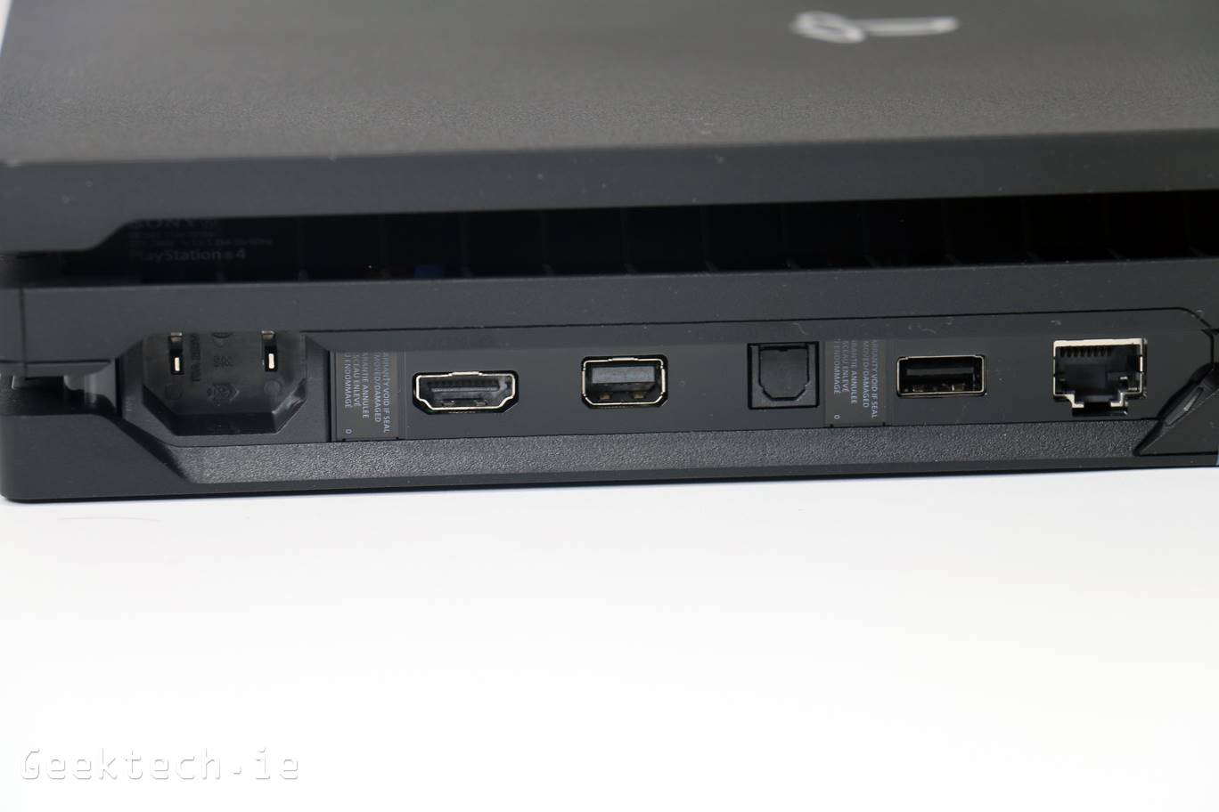 fure Overdreven femte Review: PlayStation 4 Pro and PlayStation VR – Geektech.ie
