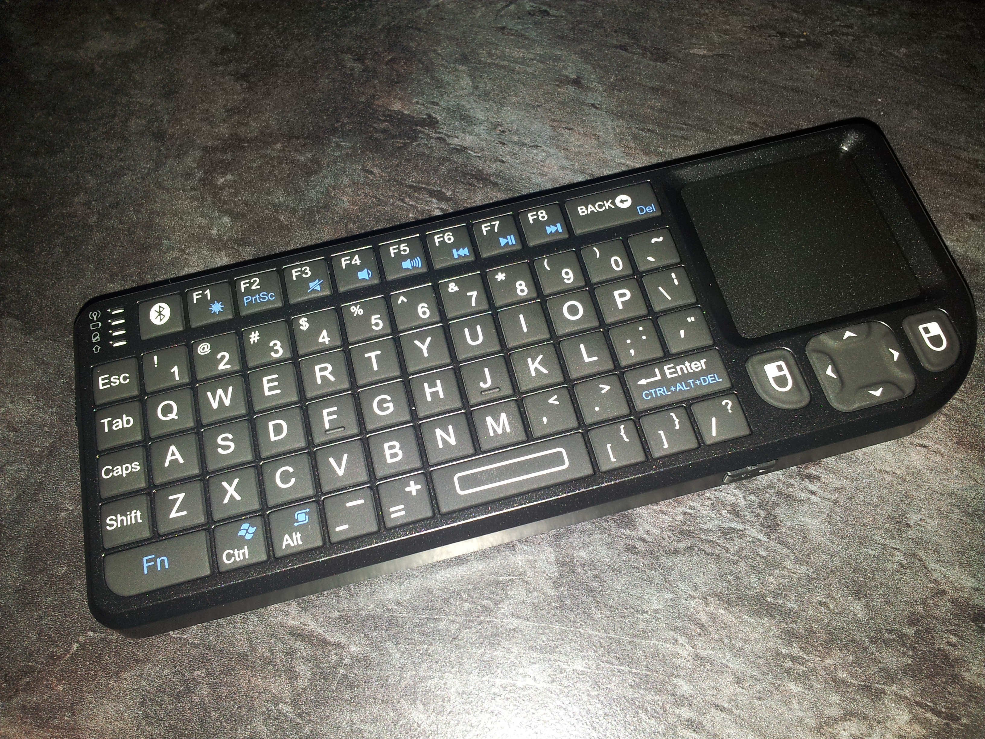 thumbnail image 2 of Rii I4 Mini Keyboard With Dual Wireless & Bluetooth – Built-In Touchpad – QWERTY 2 of 6